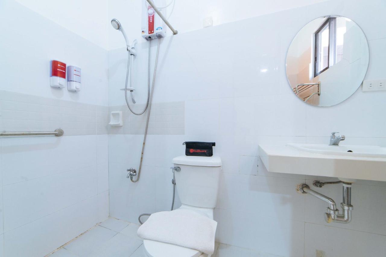 Reddoorz Plus @ San Roque Roxas City Eksteriør billede